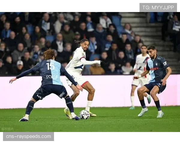 巴黎圣日耳曼基本锁定冠军，真正焦点转向第三名欧冠直通席位争夺